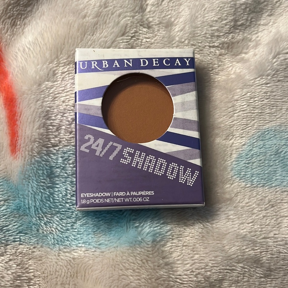 Fazed - urban Decay Cosmetics 24/7 shadow-Fazed (neutral orange matte) brand new